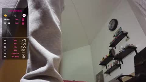 Banana online show from November 2025 10:56:02 PM