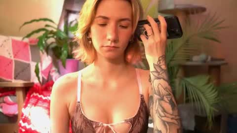 Olivka online show from July 2026 11:34:01 AM