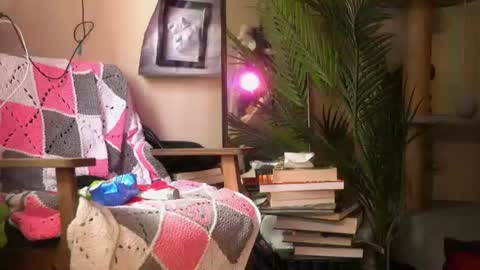 Olivka online show from August 2026 09:19:01 AM