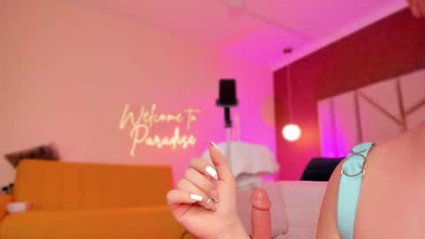 Arianna online show from March 2025 07:54:02 PM