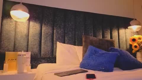 Arianna online show from March 2026 07:32:02 PM