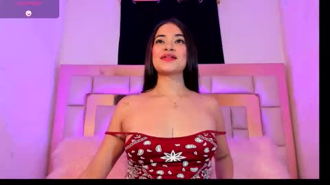 ariannacolins online show from February 2026 06:24:01 AM