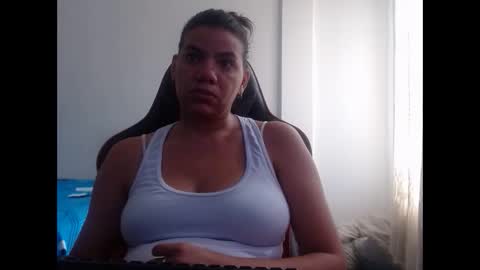 Snapshot of ariannaloovel chatting on February 2025 08:13:02 PM ariannaloovel online show from February 2025 08:13:02 PM