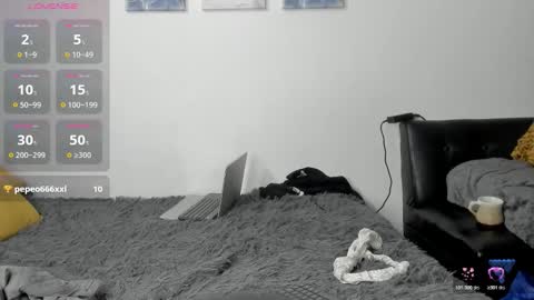 ariannawil online show from November 2025 12:02:01 AM