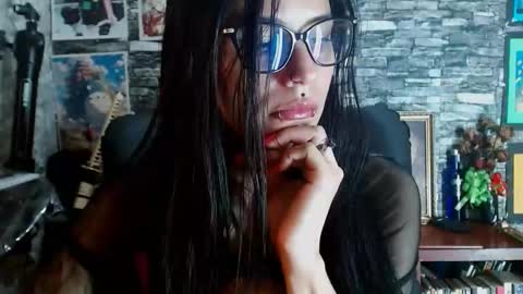 ariant7 online show from February 2026 02:40:02 AM