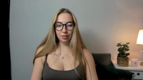 Aria online show from September 2025 03:16:02 PM