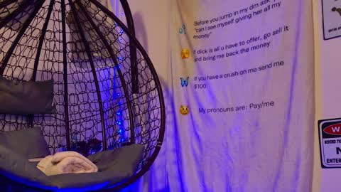 Aria online show from April 2026 08:39:01 PM