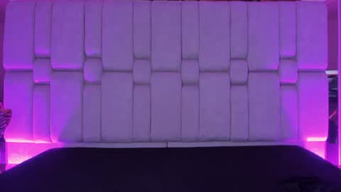 Welcome to Ari room online show from July 2026 07:52:02 PM