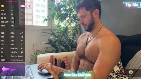 Snapshot of arielenbsas chatting on February 2026 11:48:01 AM Ariel online show from February 2026 11:48:01 AM