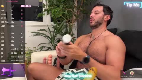 Snapshot of arielenbsas chatting on March 2026 04:25:01 AM Ariel online show from March 2026 04:25:01 AM