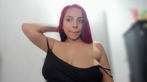 Stephany  online show from October 2025 02:42:02 AM