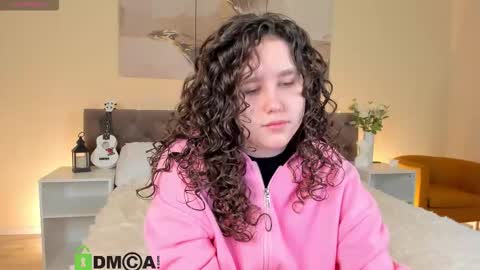 Ariella GTM3  Tue Wed Thu Fri Sat  0400 am-1030pm online show from October 2025 01:04:02 AM