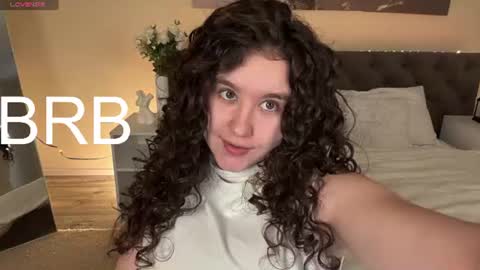 Snapshot of ariella_sol chatting on June 2026 03:25:01 AM Ariella GTM3 Tue Wed Thu Fri Sat 0400 am-1030pm online show from June 2026 03:25:01 AM