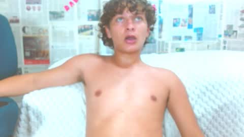 Ariel Aoir online show from February 2026 11:19:02 PM