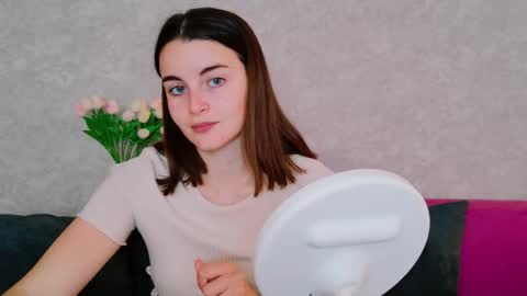 arielstonks_lovee online show from September 2025 03:08:01 AM