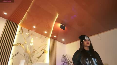 Arigi Gomez online show from May 2026 11:49:01 AM