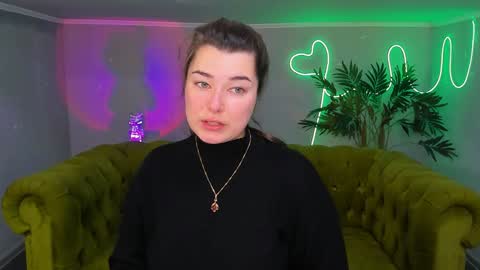 Ari online show from January 2025 09:04:02 AM