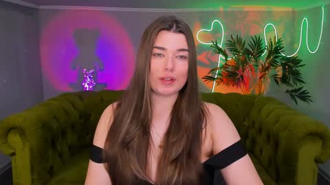 Ari online show from January 2025 06:21:01 PM