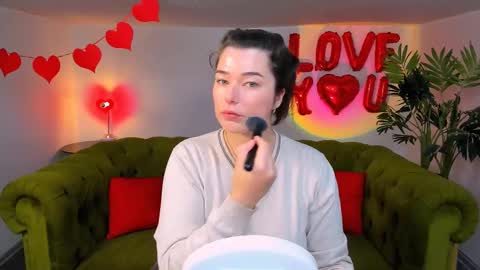 Ari online show from February 2025 01:15:02 PM