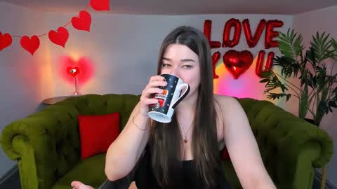 Ari online show from February 2025 04:42:02 AM