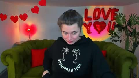 Ari online show from February 2025 12:59:02 PM