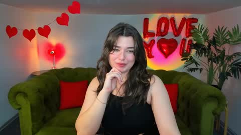 Ari online show from March 2025 07:17:02 PM