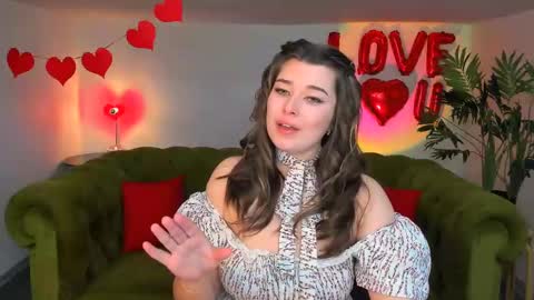 Ari online show from March 2025 05:43:02 PM