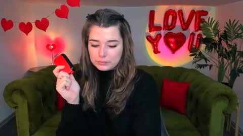 Ari online show from March 2025 09:07:02 AM