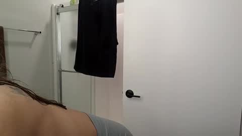 airskiii online show from September 2025 04:28:02 AM