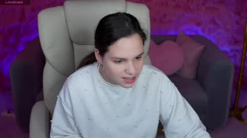 Snapshot of arinavoice chatting on May 2026 07:35:01 AM arinavoice online show from May 2026 07:35:01 AM