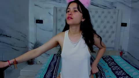 Snapshot of arisha_lee2 chatting on October 2025 10:21:01 PM arisha_lee2 online show from October 2025 10:21:01 PM