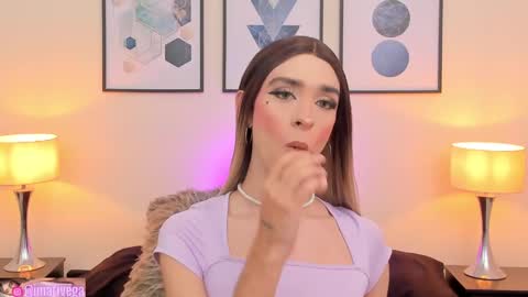 Snapshot of arivega chatting on February 2025 12:43:02 AM Nice to meet you thumb up me please its important I LOOK MY BIO DOWN online show from February 2025 12:43:02 AM