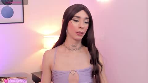 Snapshot of arivega chatting on September 2025 07:34:01 AM Nice to meet you thumb up me please its important I LOOK MY BIO DOWN online show from September 2025 07:34:01 AM