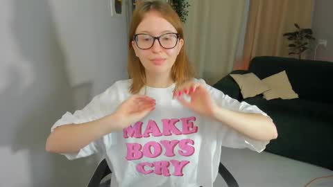 Arizona online show from October 2025 05:52:02 AM