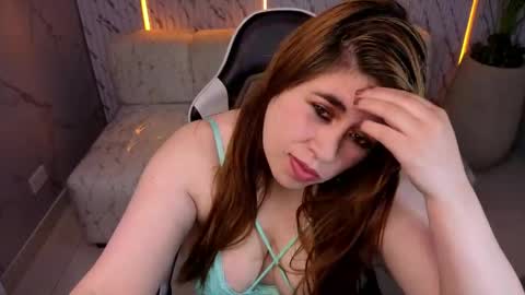 Snapshot of arlet_tx chatting on April 2026 12:27:02 PM Online 1400 2100 online show from April 2026 12:27:02 PM