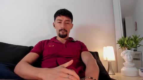 Arley Moren online show from November 2025 10:59:02 AM