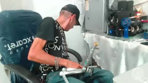 armaduradeacero online show from October 2025 09:48:01 AM