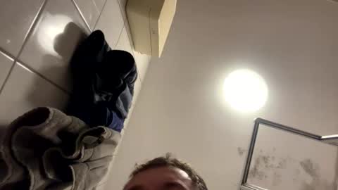 armyskater32 online show from October 2025 11:50:04 PM