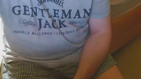 Snapshot of arnie12 chatting on October 2025 11:00:01 AM Arnie online show from October 2025 11:00:01 AM