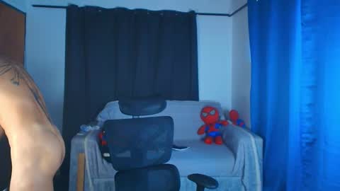 arnold black online show from April 2026 01:52:02 PM