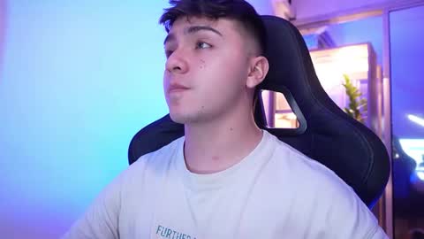 aron__cooper online show from March 2026 04:29:01 AM