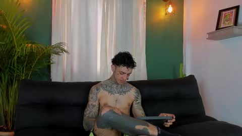 Aron ford online show from October 2025 02:40:02 PM