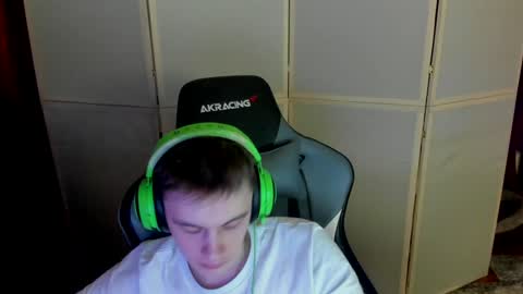 biggest penis  online show from December 2024 06:23:01 AM