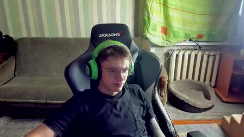 biggest penis  online show from October 2025 09:16:01 AM