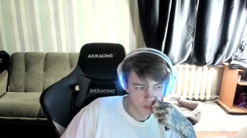 biggest penis  online show from November 2025 08:27:01 AM