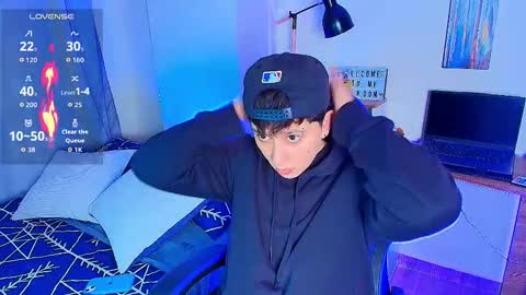 noah and ivy online show from December 2025 10:05:02 PM