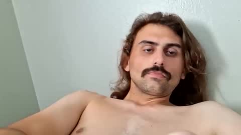 Snapshot of arranarnett1 chatting on October 2025 07:52:01 PM Arran Arnett online show from October 2025 07:52:01 PM