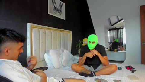 alex online show from January 2025 09:01:02 PM