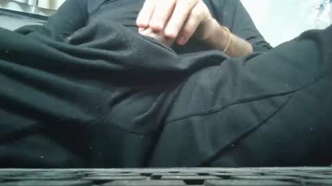 Snapshot of art_max99xxx chatting on January 2025 01:21:01 AM art_max99xxx online show from January 2025 01:21:01 AM