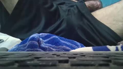 Snapshot of art_max99xxx chatting on November 2025 11:14:02 PM art_max99xxx online show from November 2025 11:14:02 PM